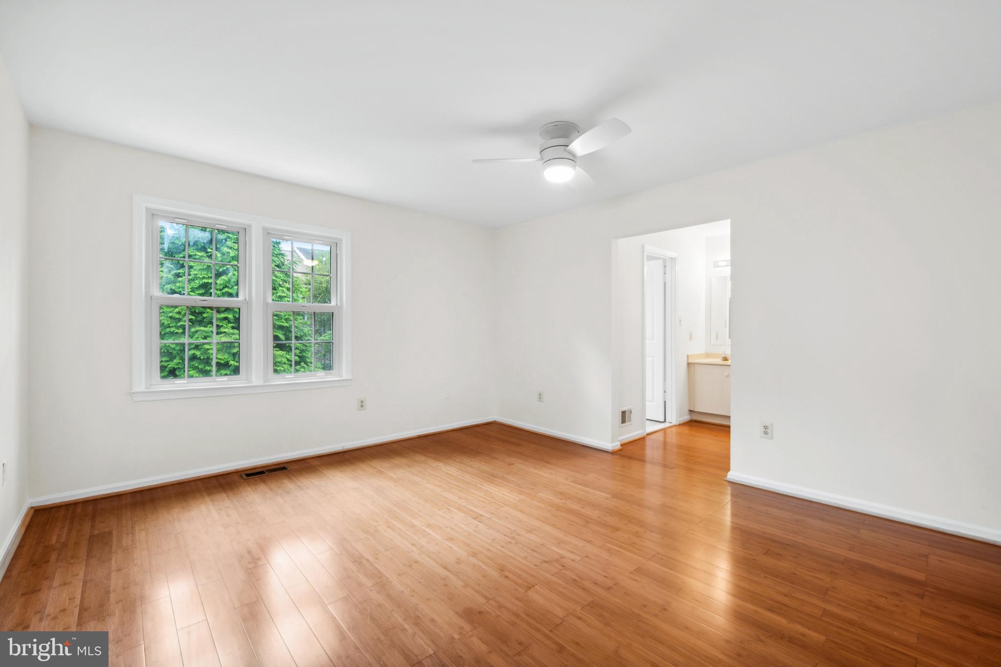 COUNTRY CREEK - Residential