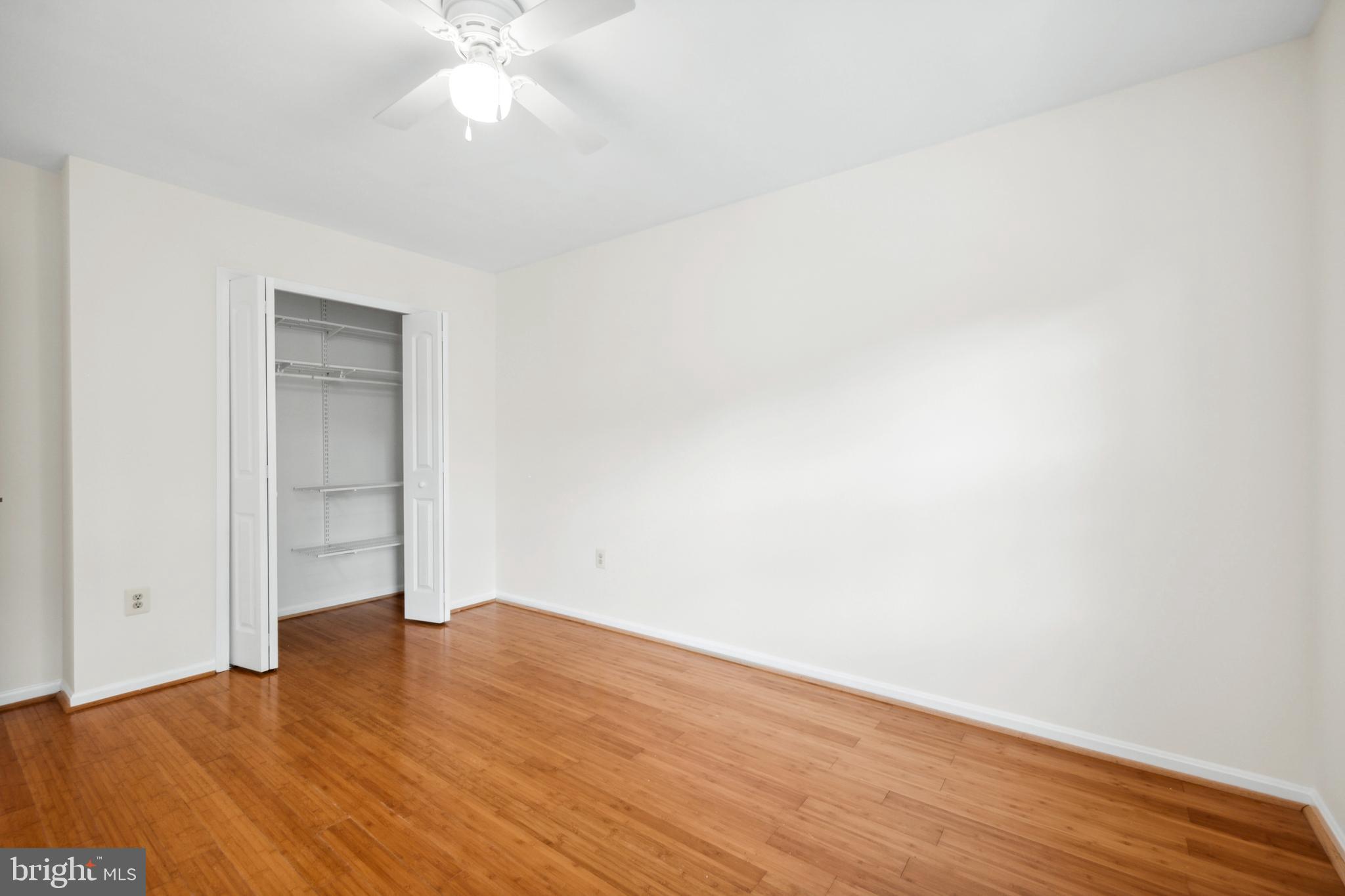 COUNTRY CREEK - Residential