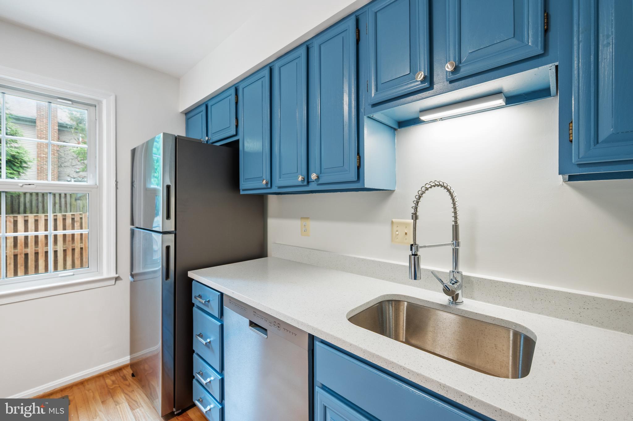 COUNTRY CREEK - Residential