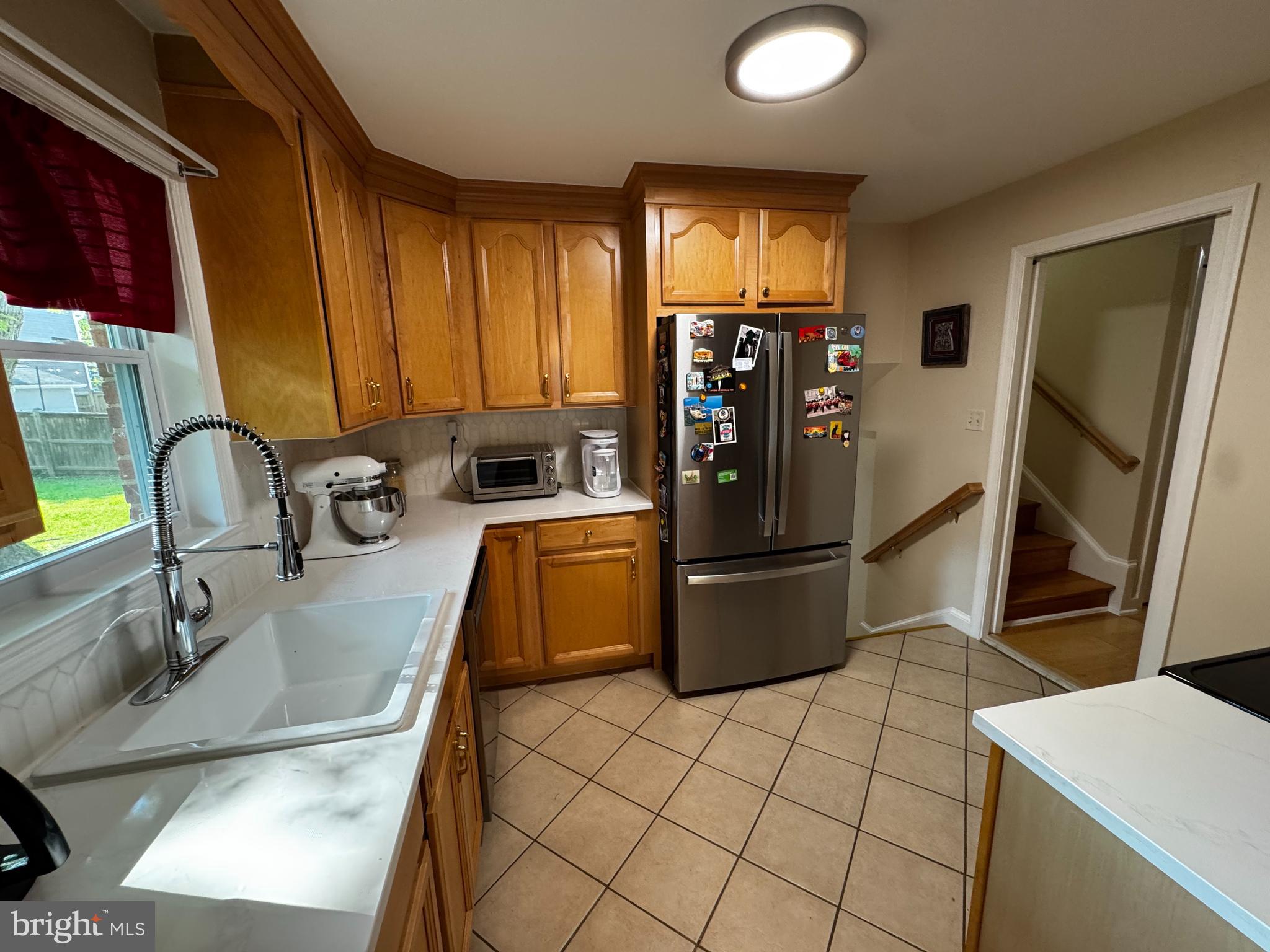 CRESCENT HILLS - Residential Lease