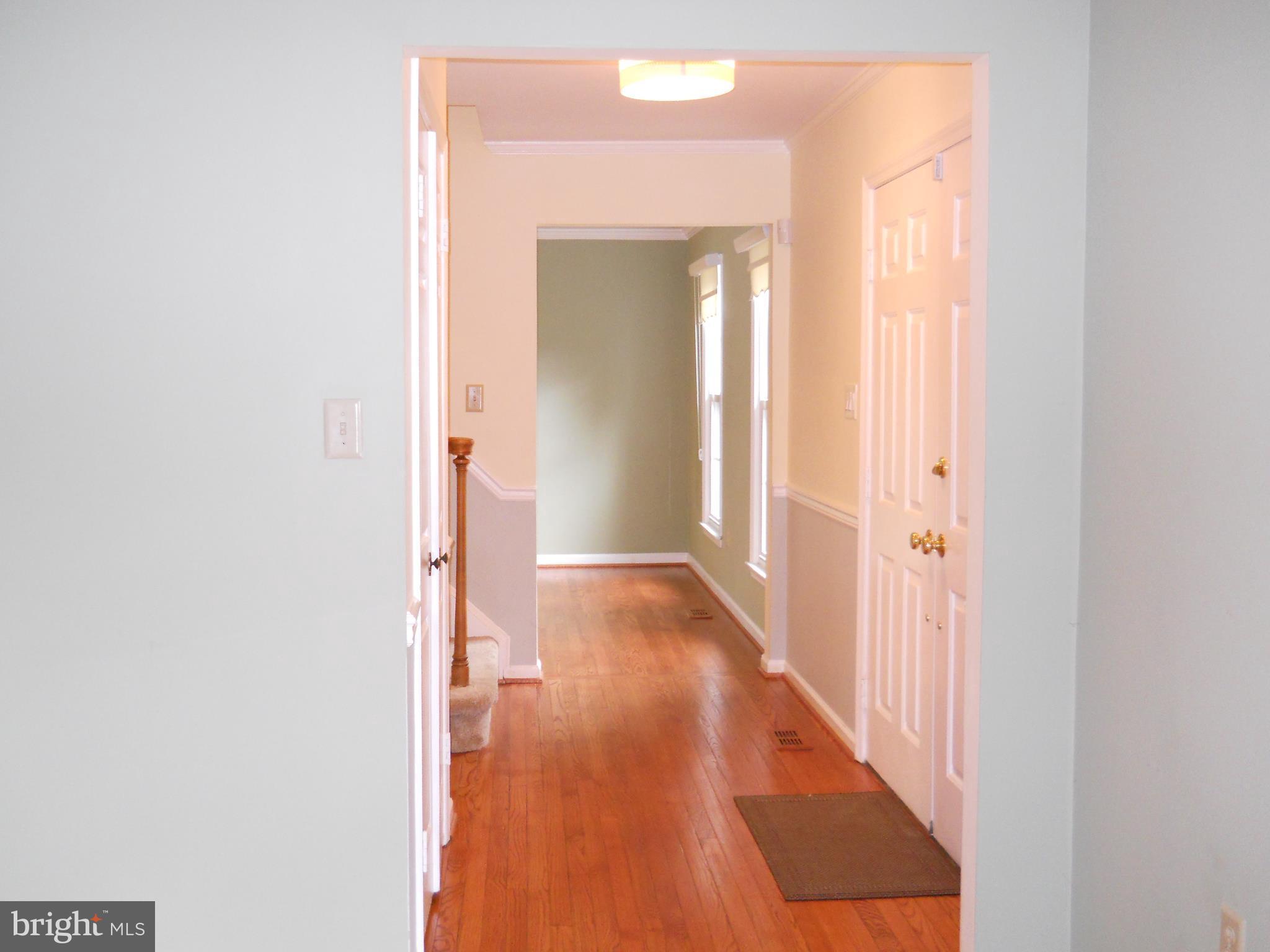 MAYDALE - Residential Lease