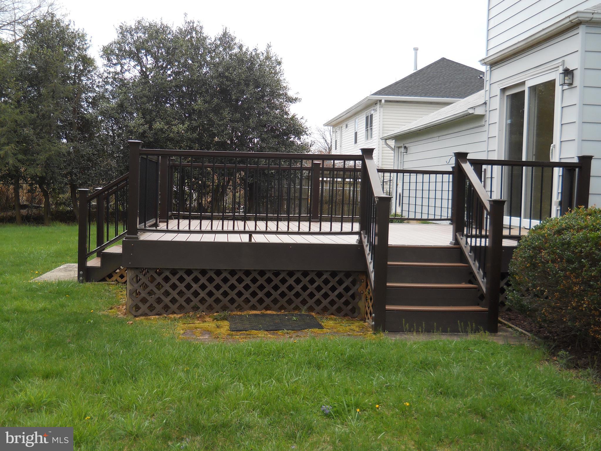 MAYDALE - Residential Lease