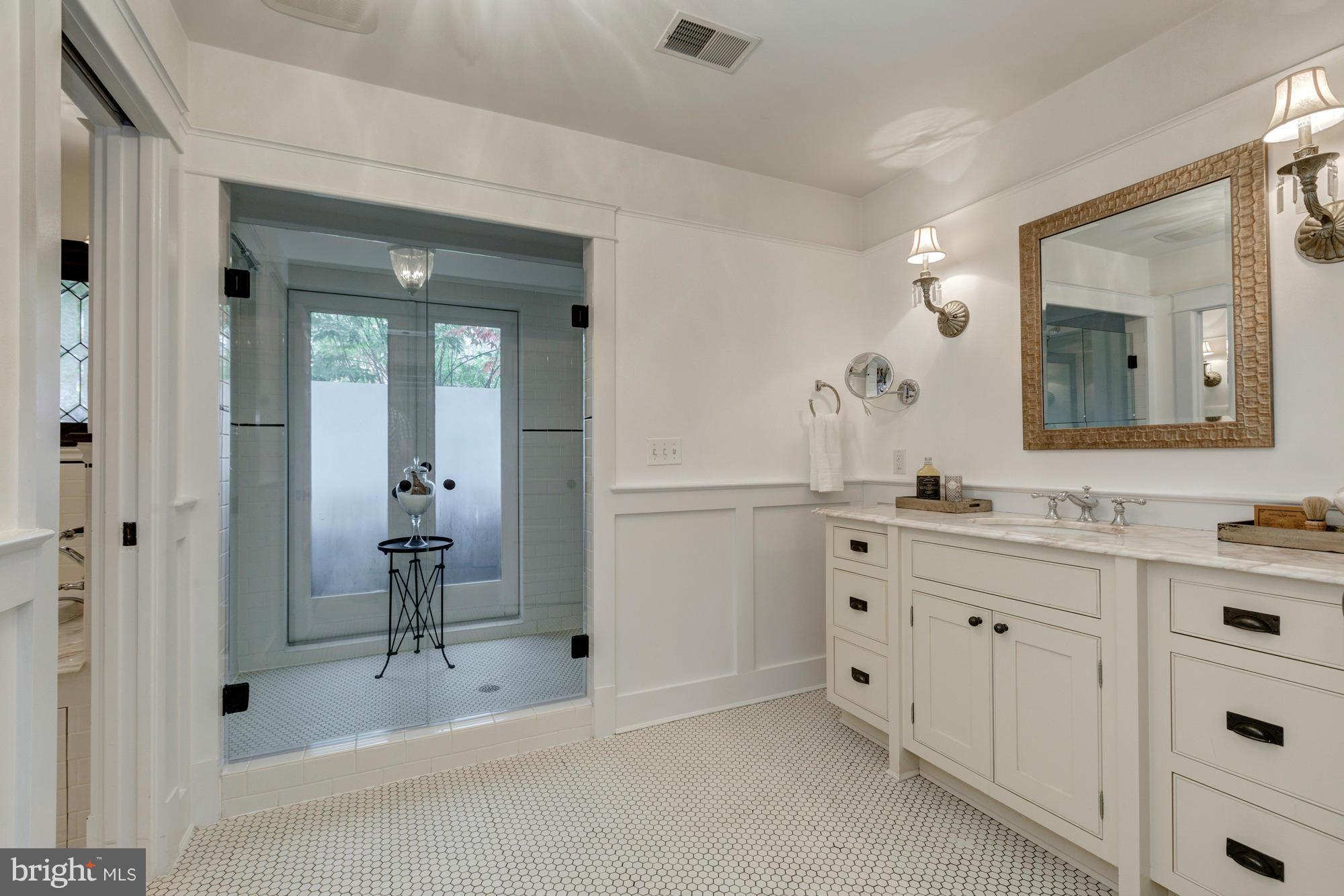 FRANKLIN FOREST - Residential