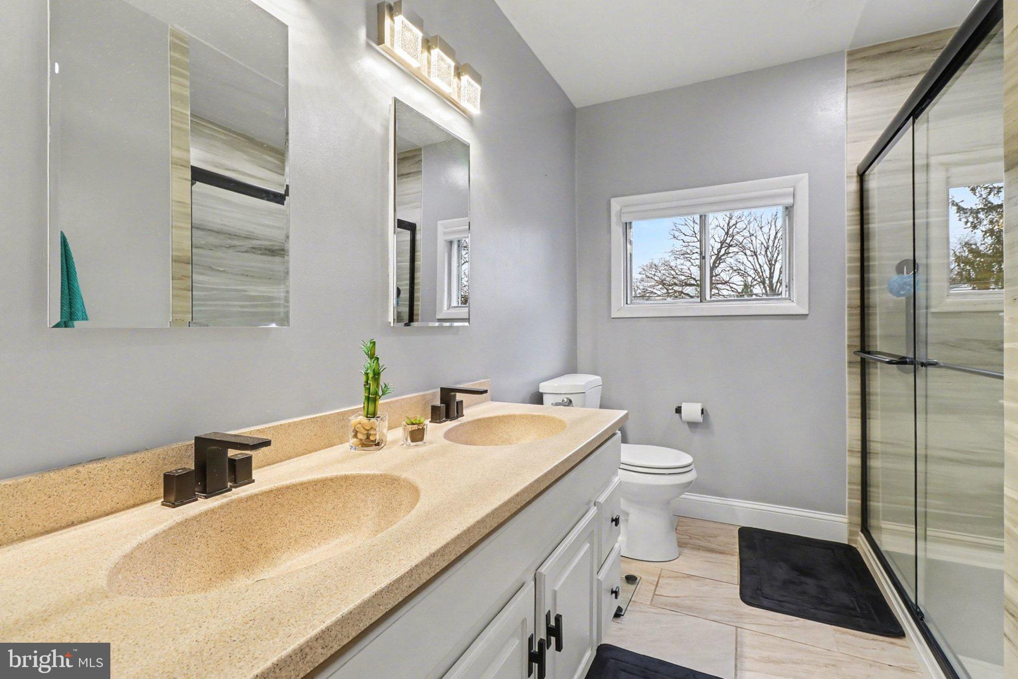 CLUB ESTATES WEST - Residential