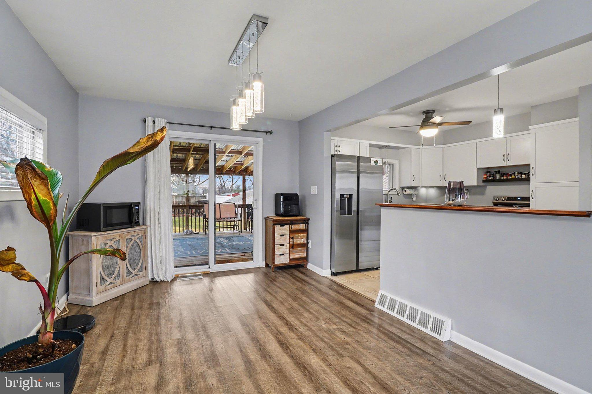 CLUB ESTATES WEST - Residential