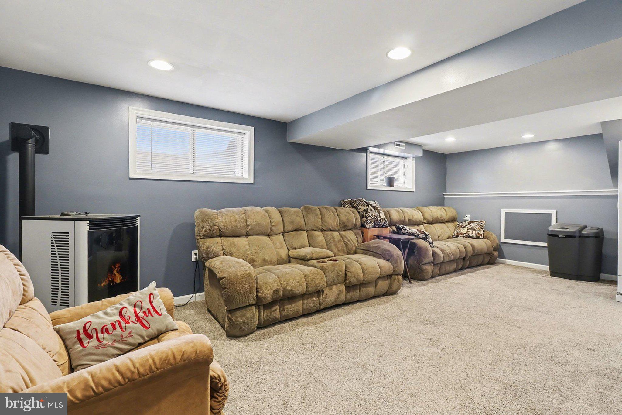 CLUB ESTATES WEST - Residential