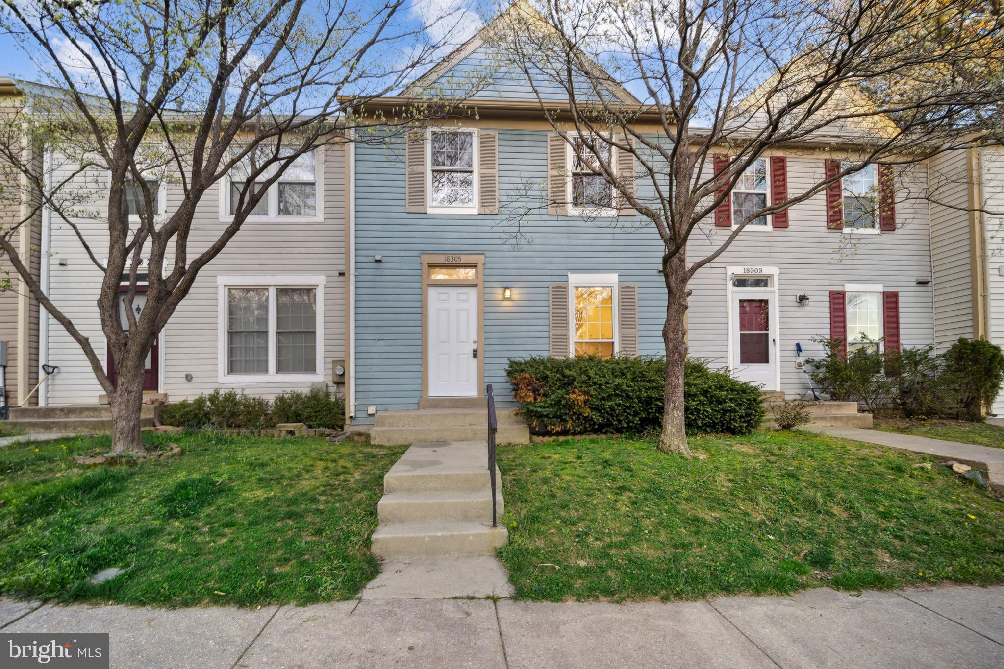 18305 HONEYLOCUST CIRCLE