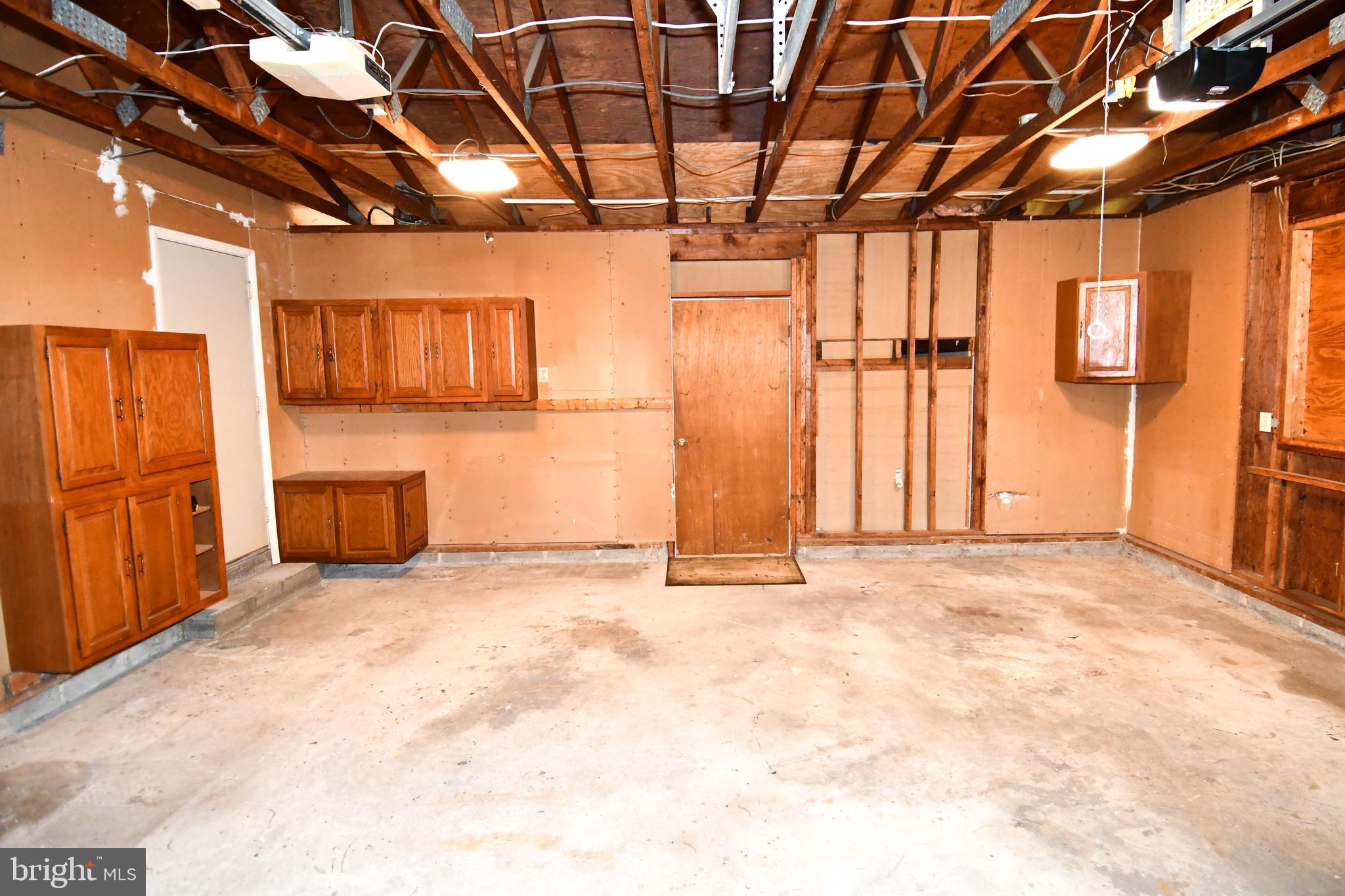 PLEASANT SPRINGS - Residential