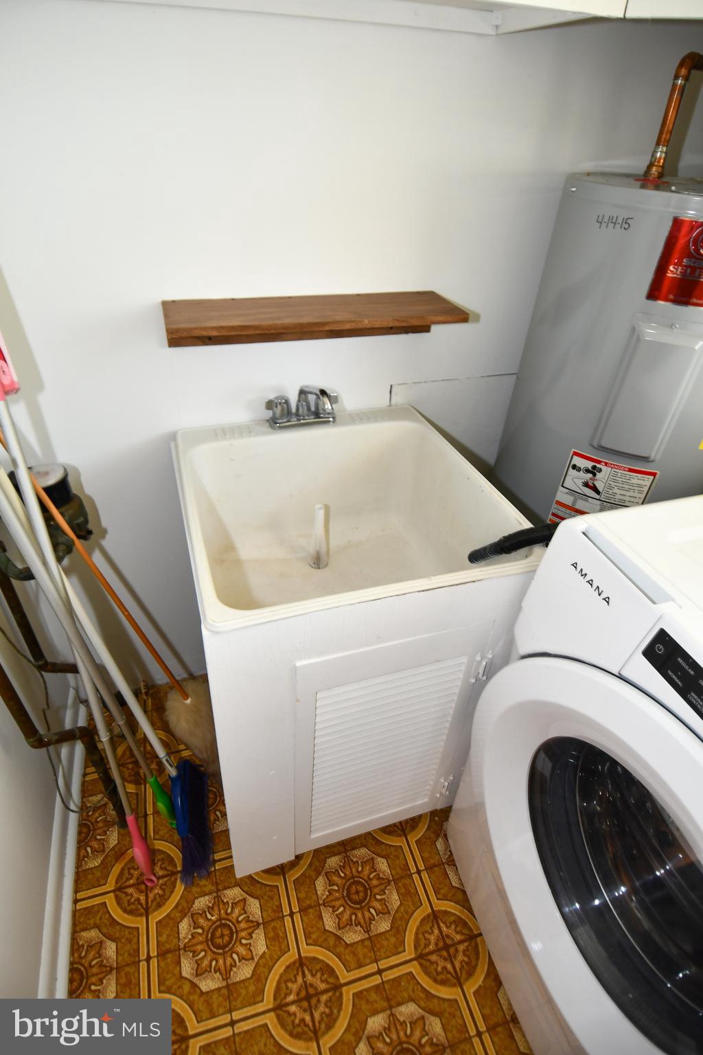 PLEASANT SPRINGS - Residential