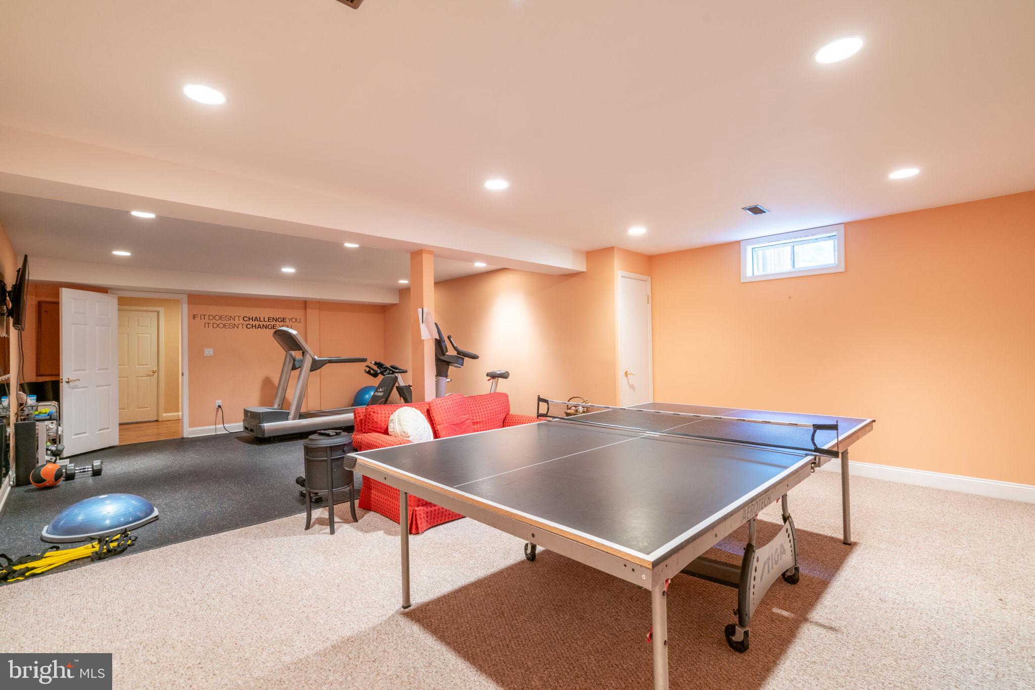 PINEY GLEN VILLAGE - Residential