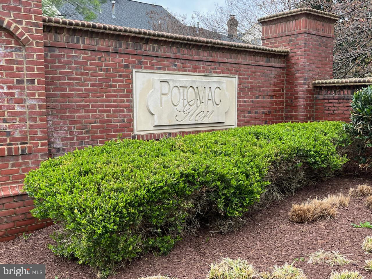 PINEY GLEN VILLAGE - Residential