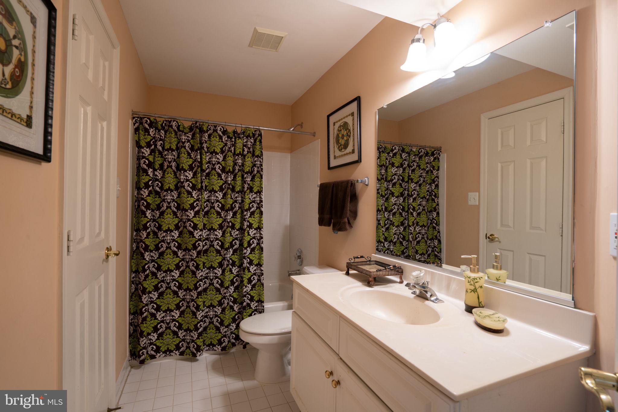 PINEY GLEN VILLAGE - Residential