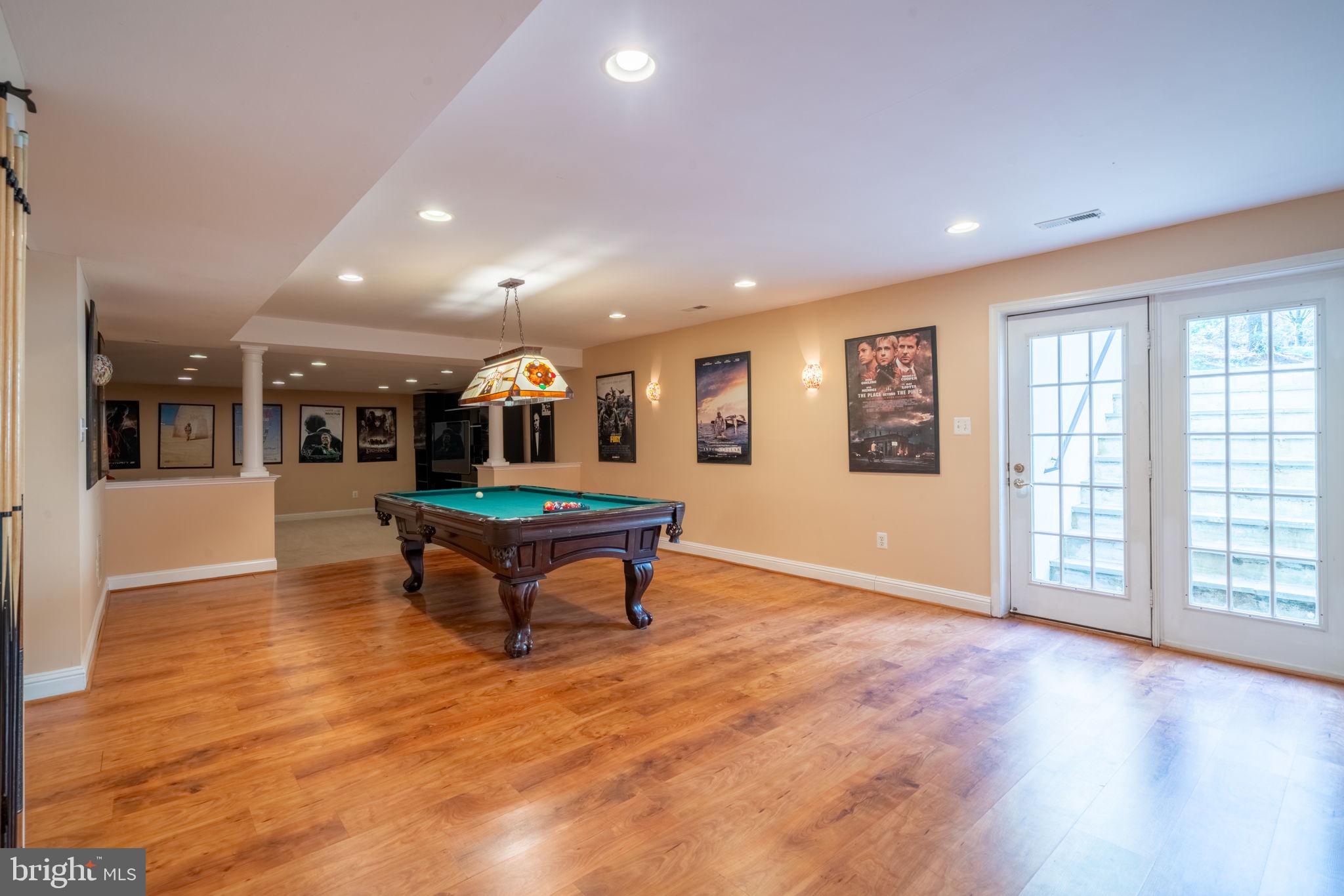 PINEY GLEN VILLAGE - Residential