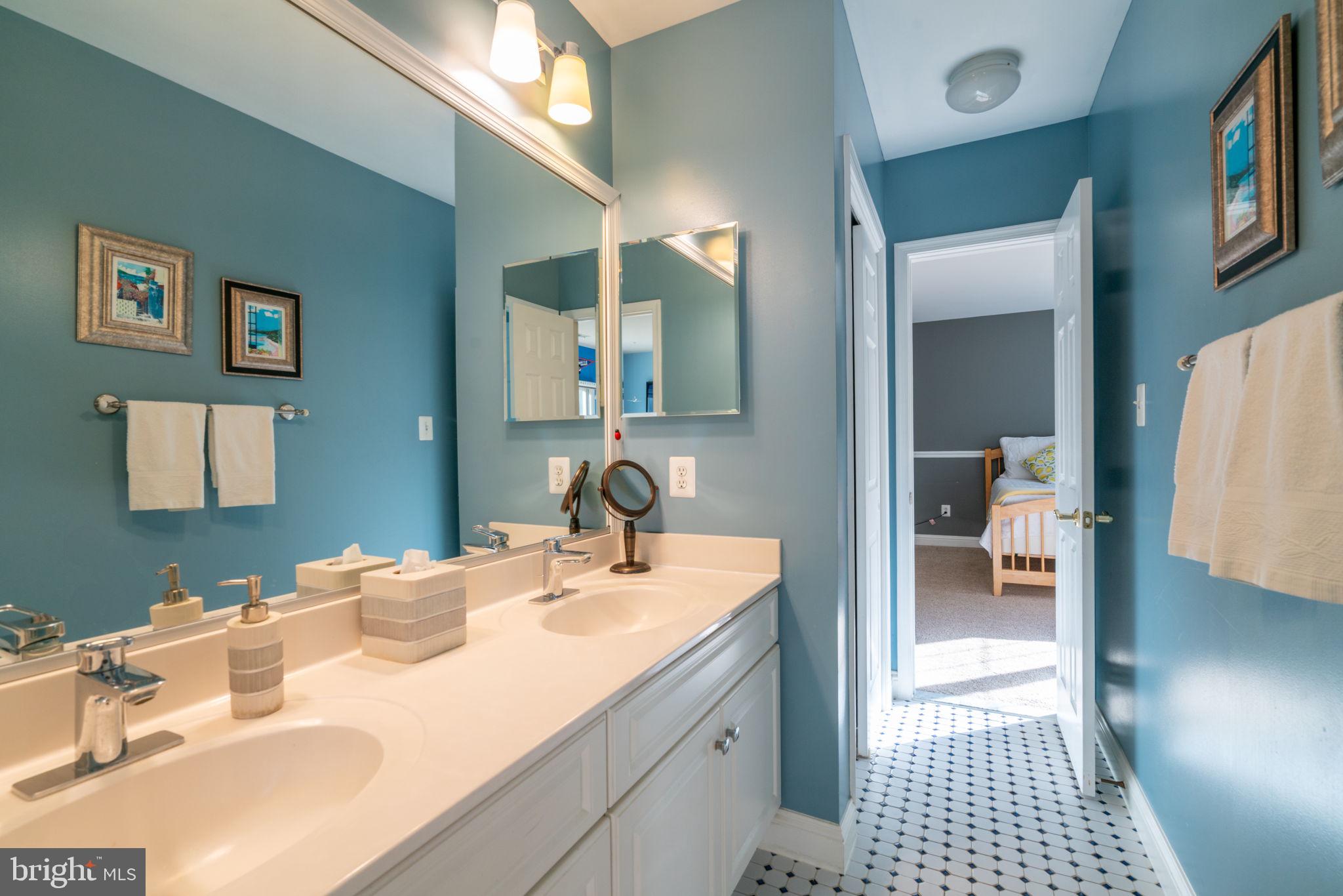 PINEY GLEN VILLAGE - Residential