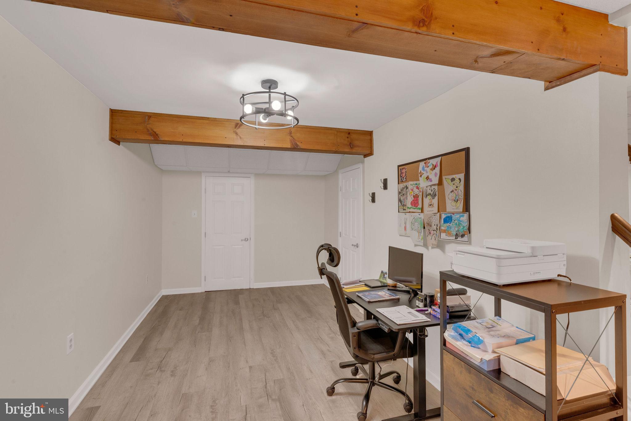 CHARLESTOWNE - Residential