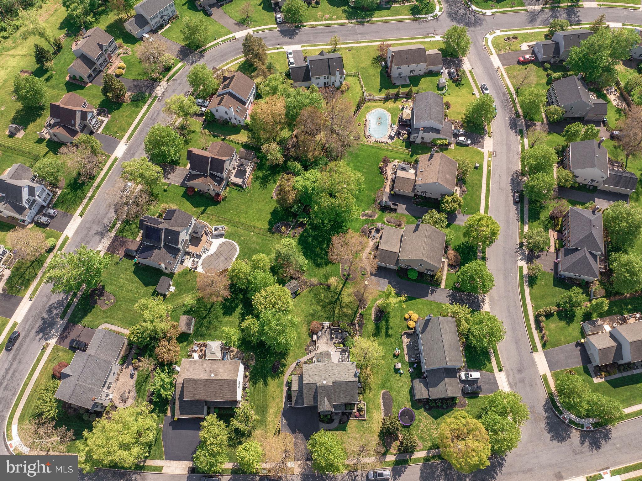 CHARLESTOWNE - Residential