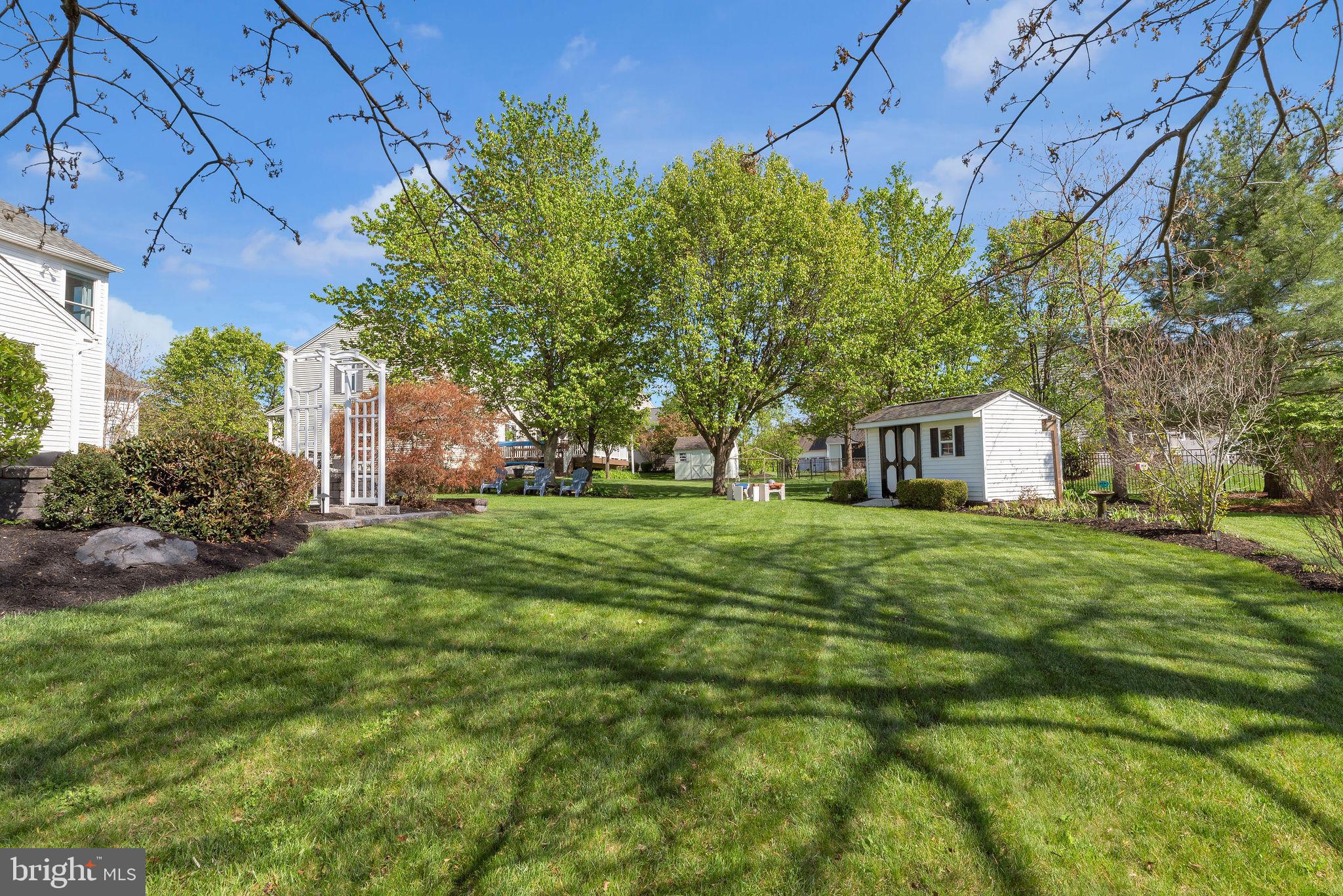 CHARLESTOWNE - Residential