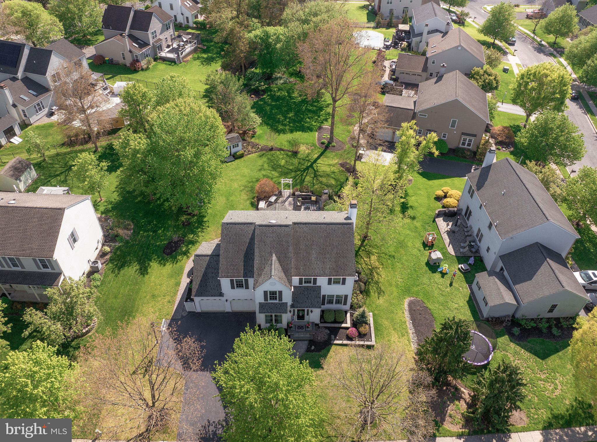 CHARLESTOWNE - Residential