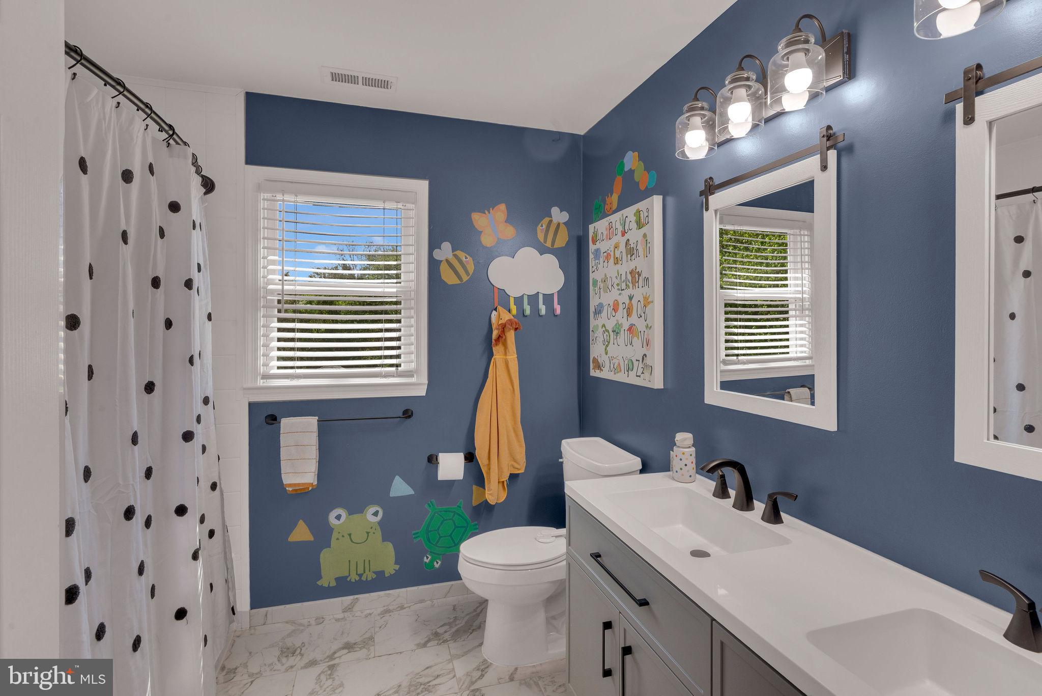 CHARLESTOWNE - Residential