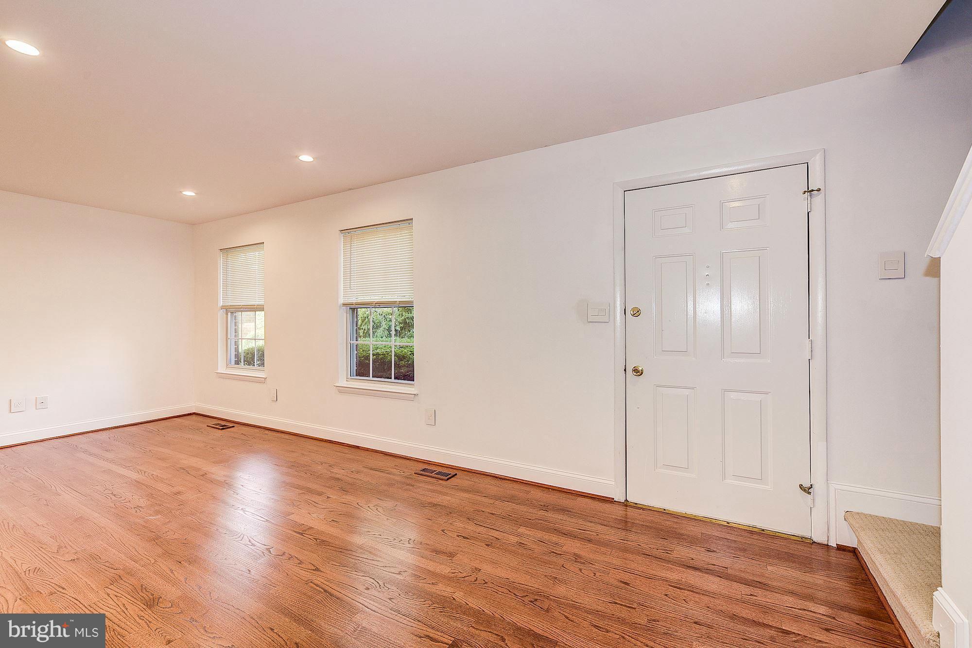 AVENEL - Residential Lease