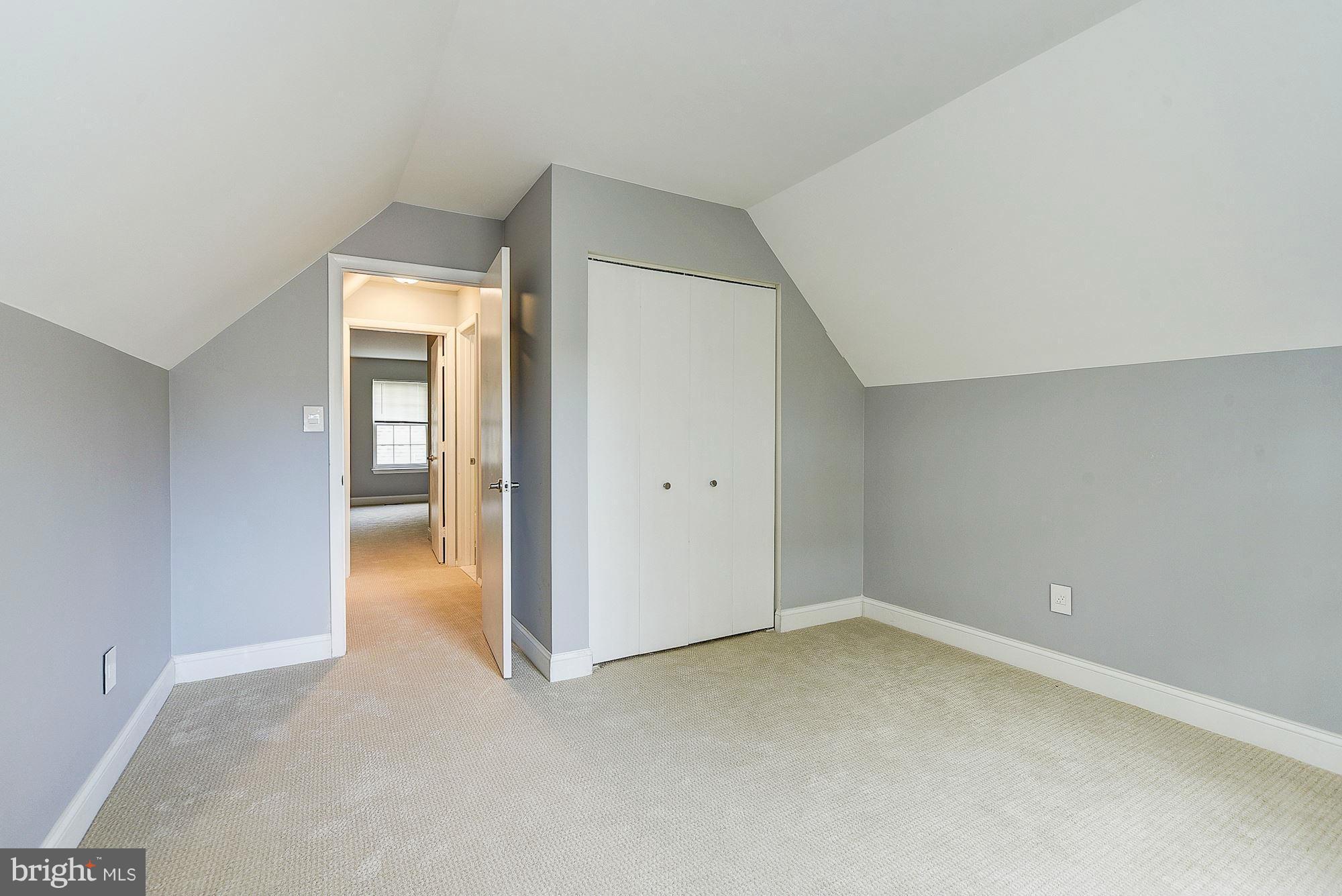 AVENEL - Residential Lease