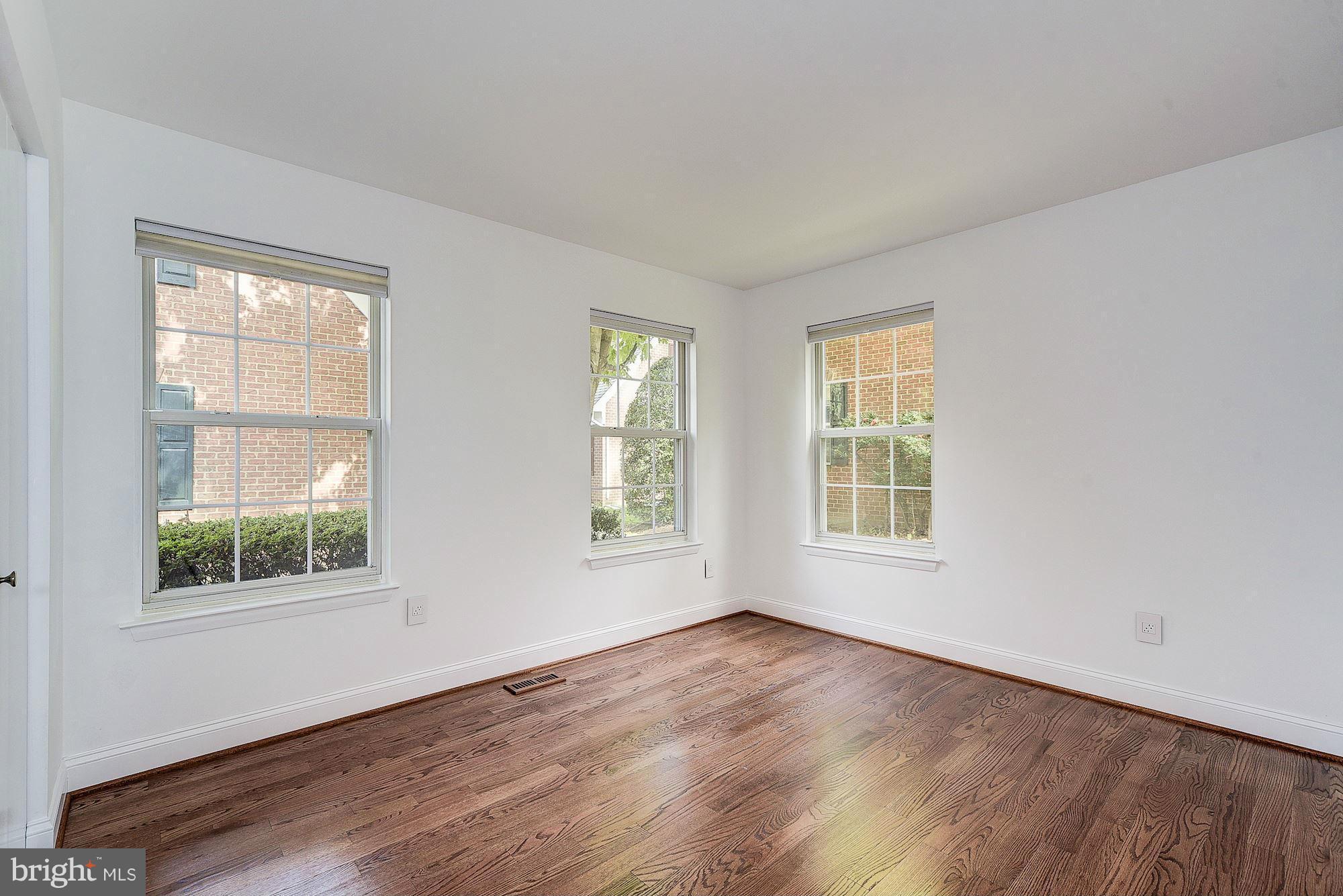 AVENEL - Residential Lease