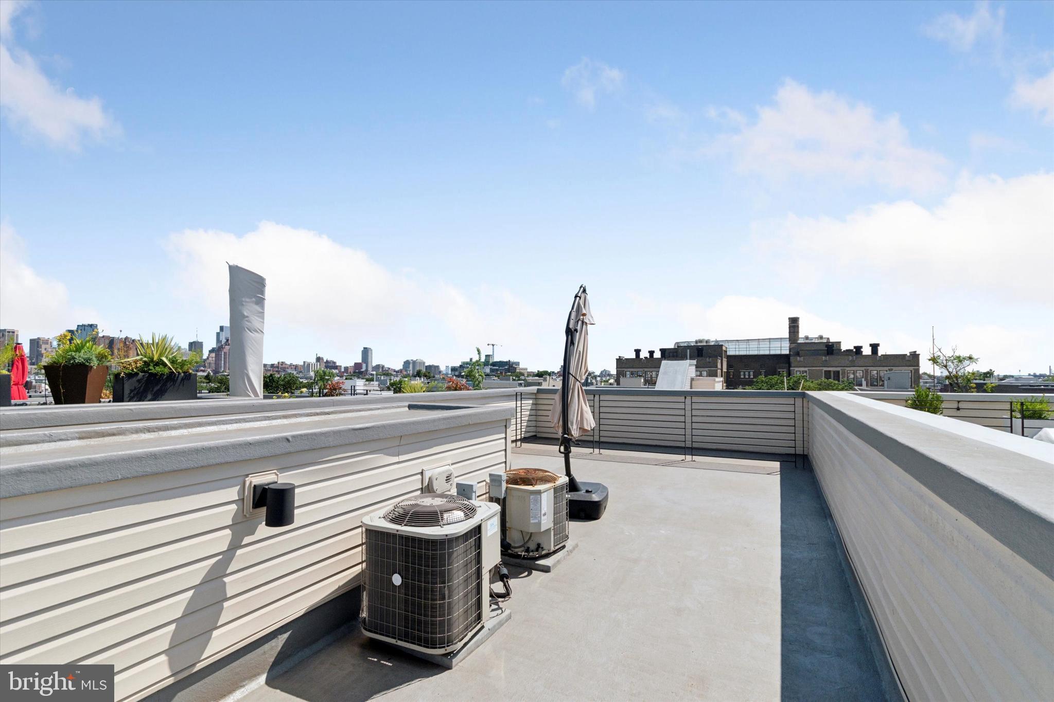 POINT BREEZE - Residential