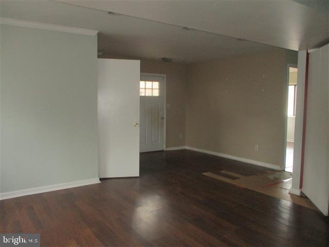 MCKINSEY WOODS - Residential