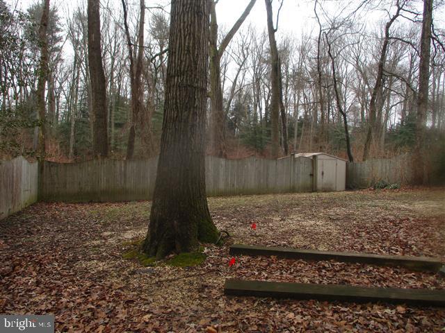 MCKINSEY WOODS - Residential