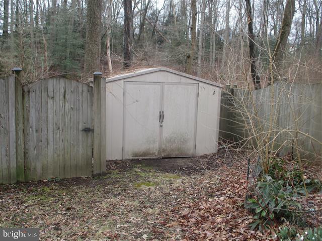 MCKINSEY WOODS - Residential