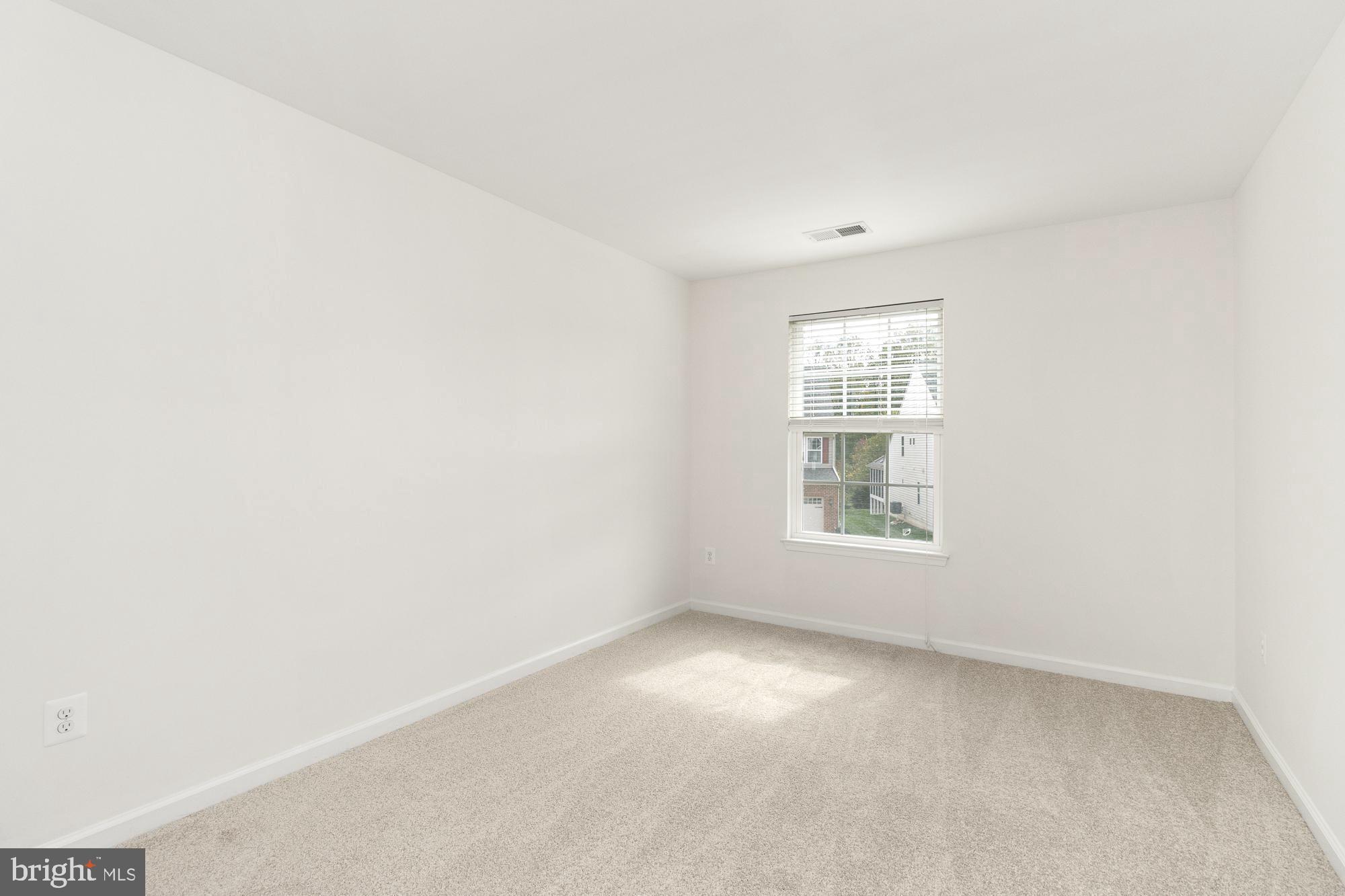 FALLSTON COMMONS - Residential