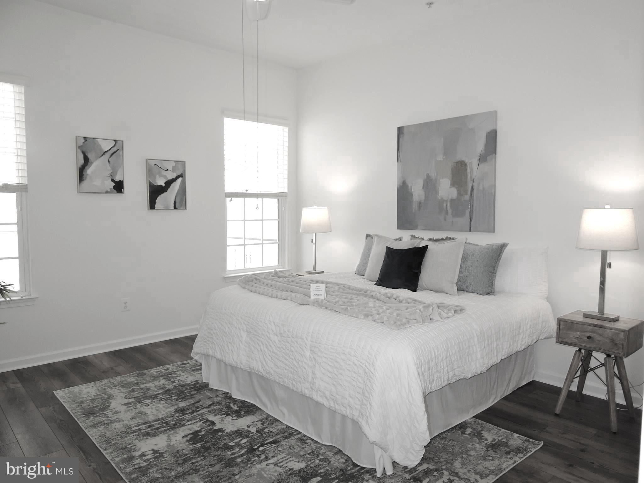 FALLSTON COMMONS - Residential