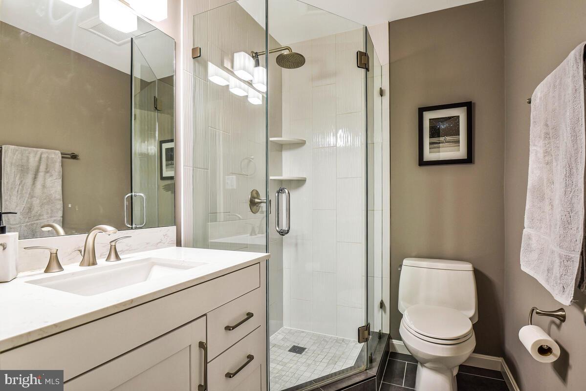 CHATEAUX CONDO - Residential