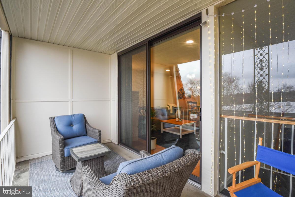 CHATEAUX CONDO - Residential