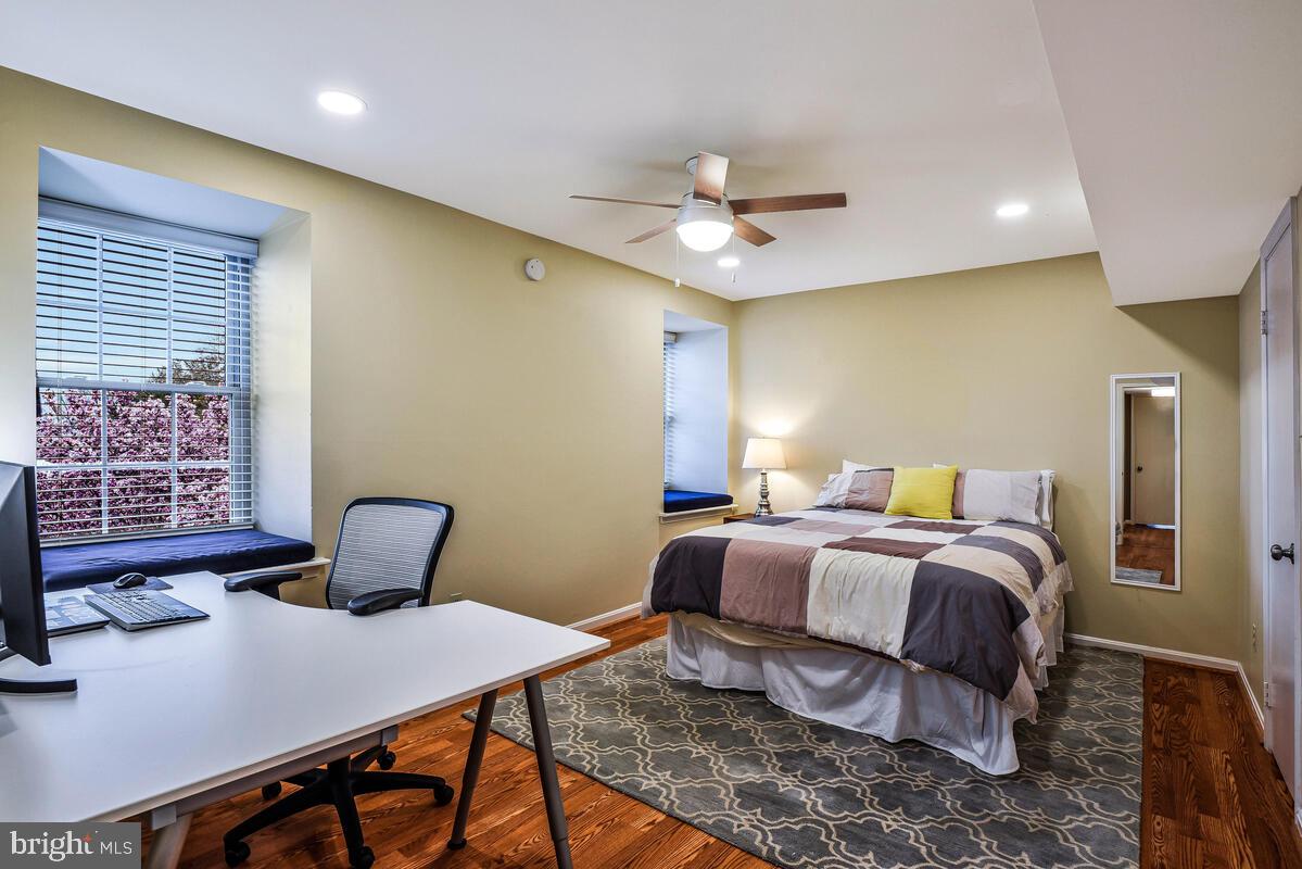 CHATEAUX CONDO - Residential