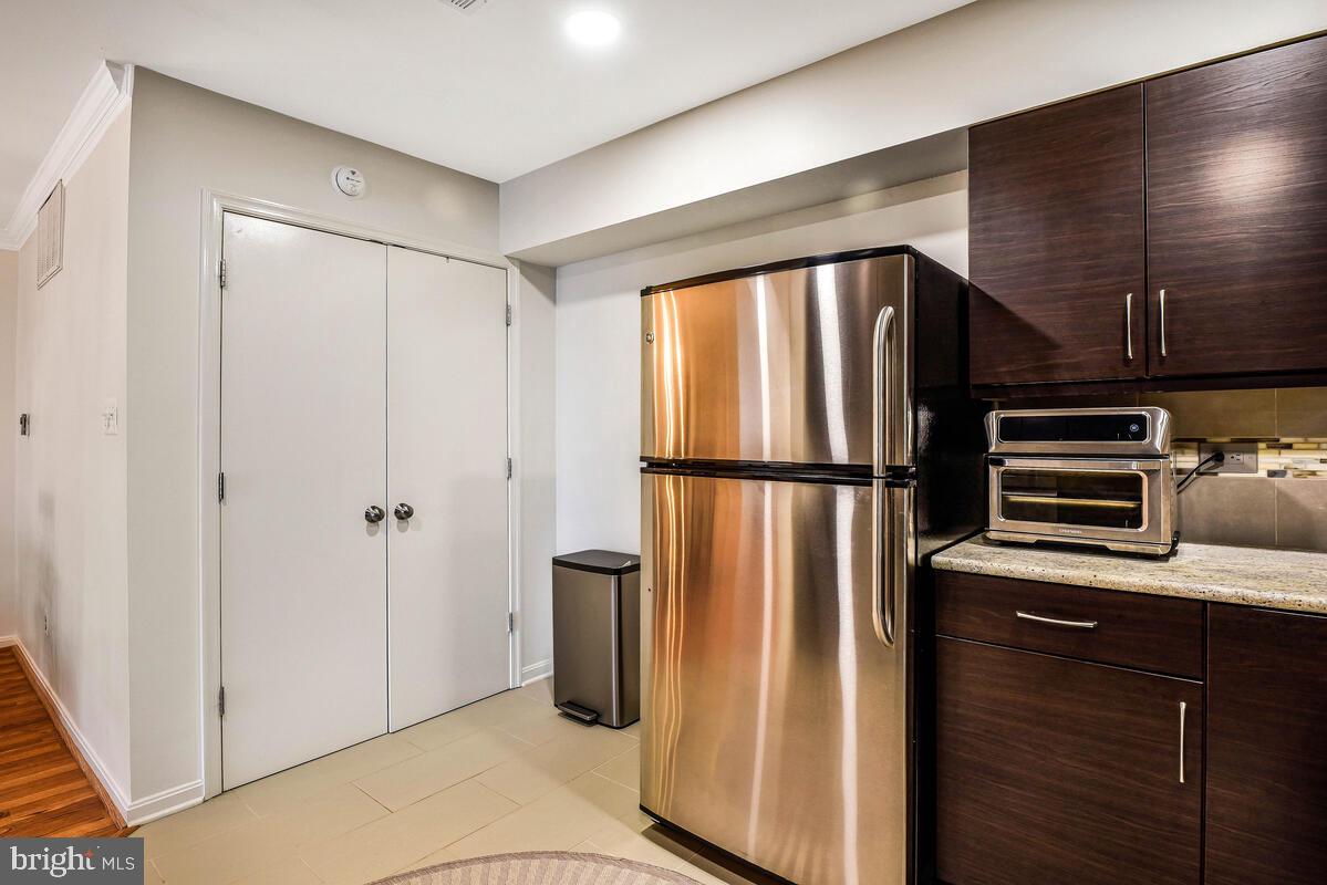 CHATEAUX CONDO - Residential