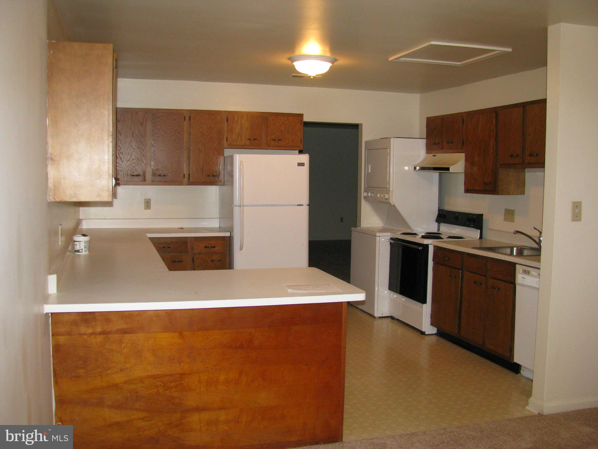 PORT O DUMFRIES - Residential Lease