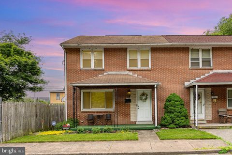 758 S 2ND STREET STEELTON PA 17113