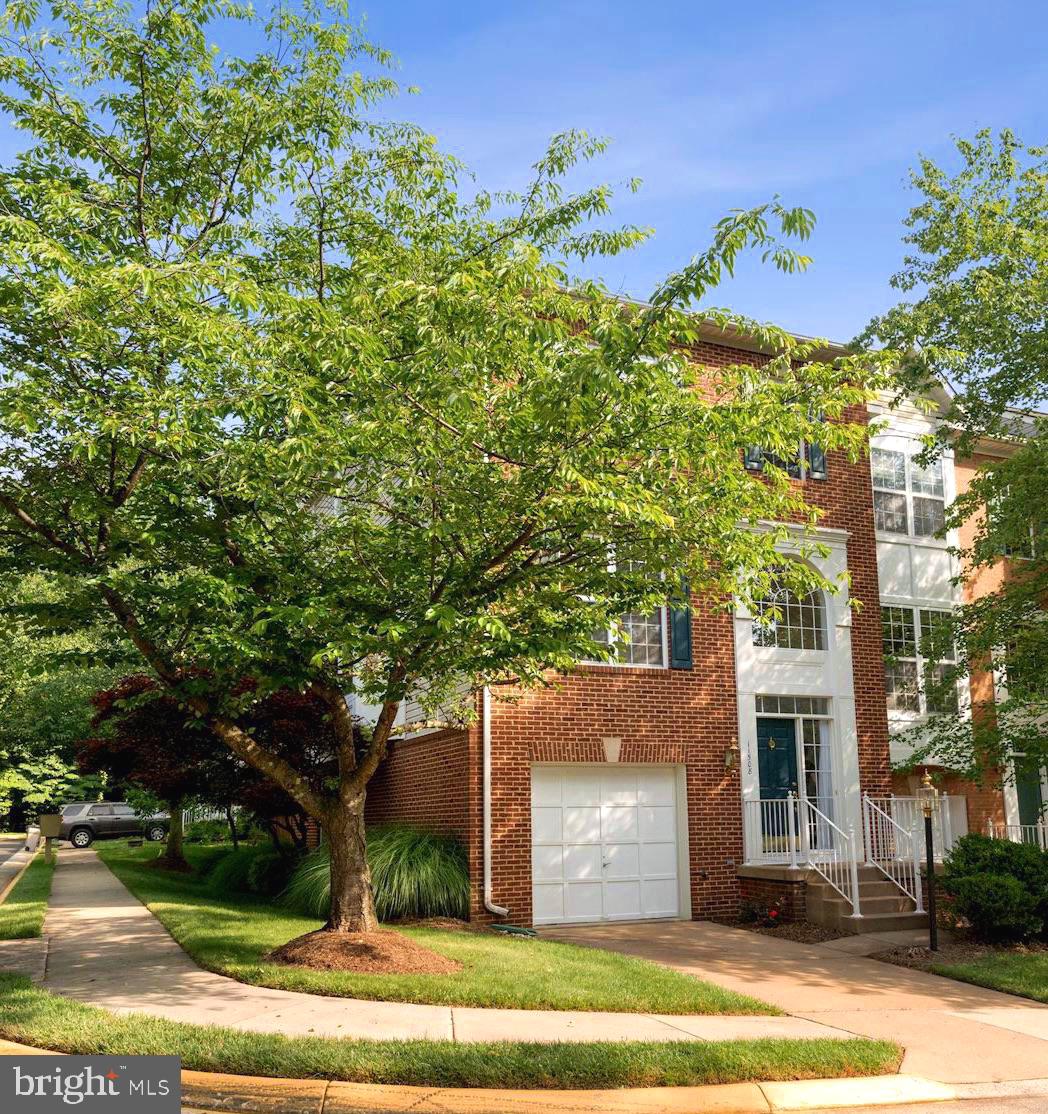 HAWTHORNE - Residential