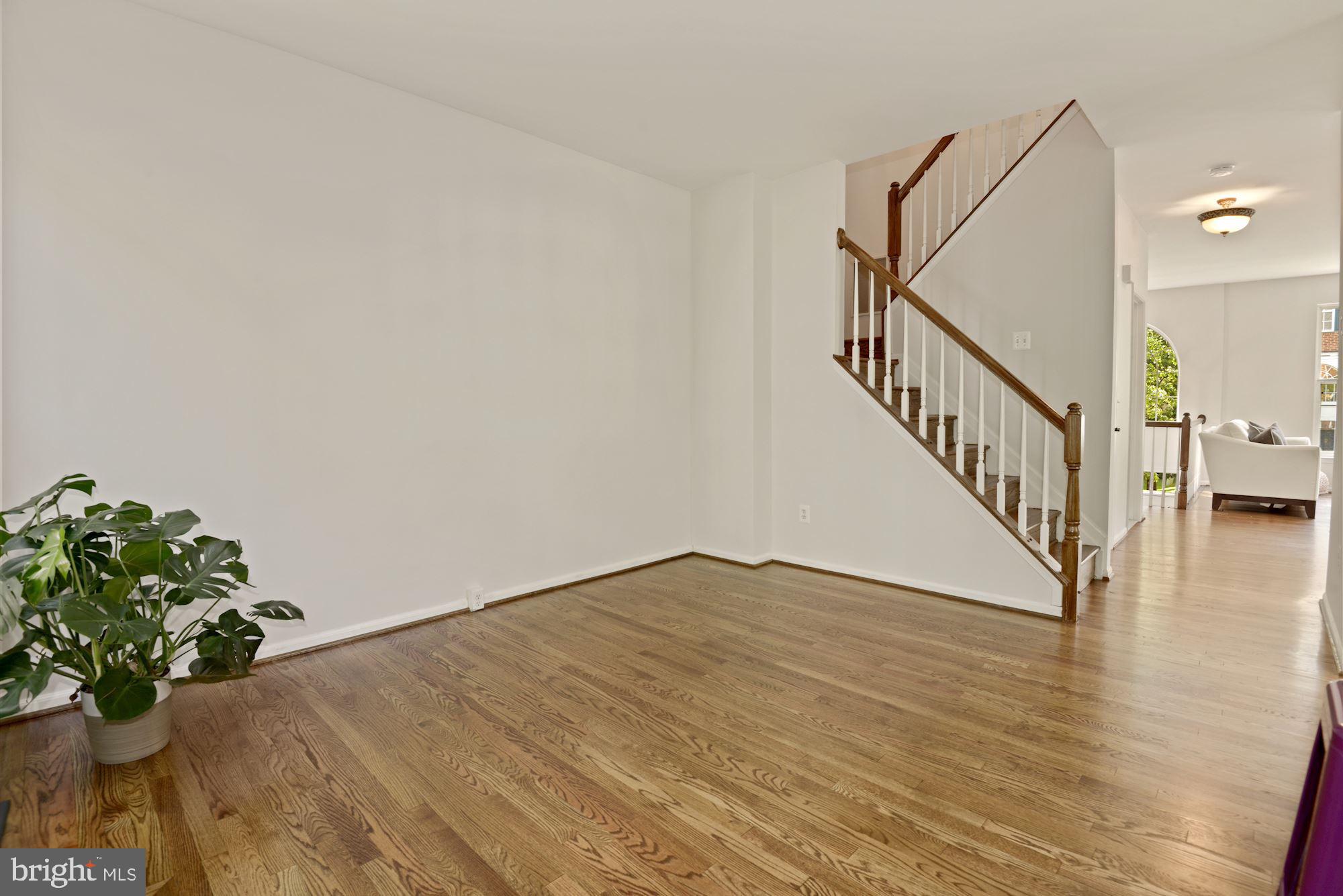 HAWTHORNE - Residential