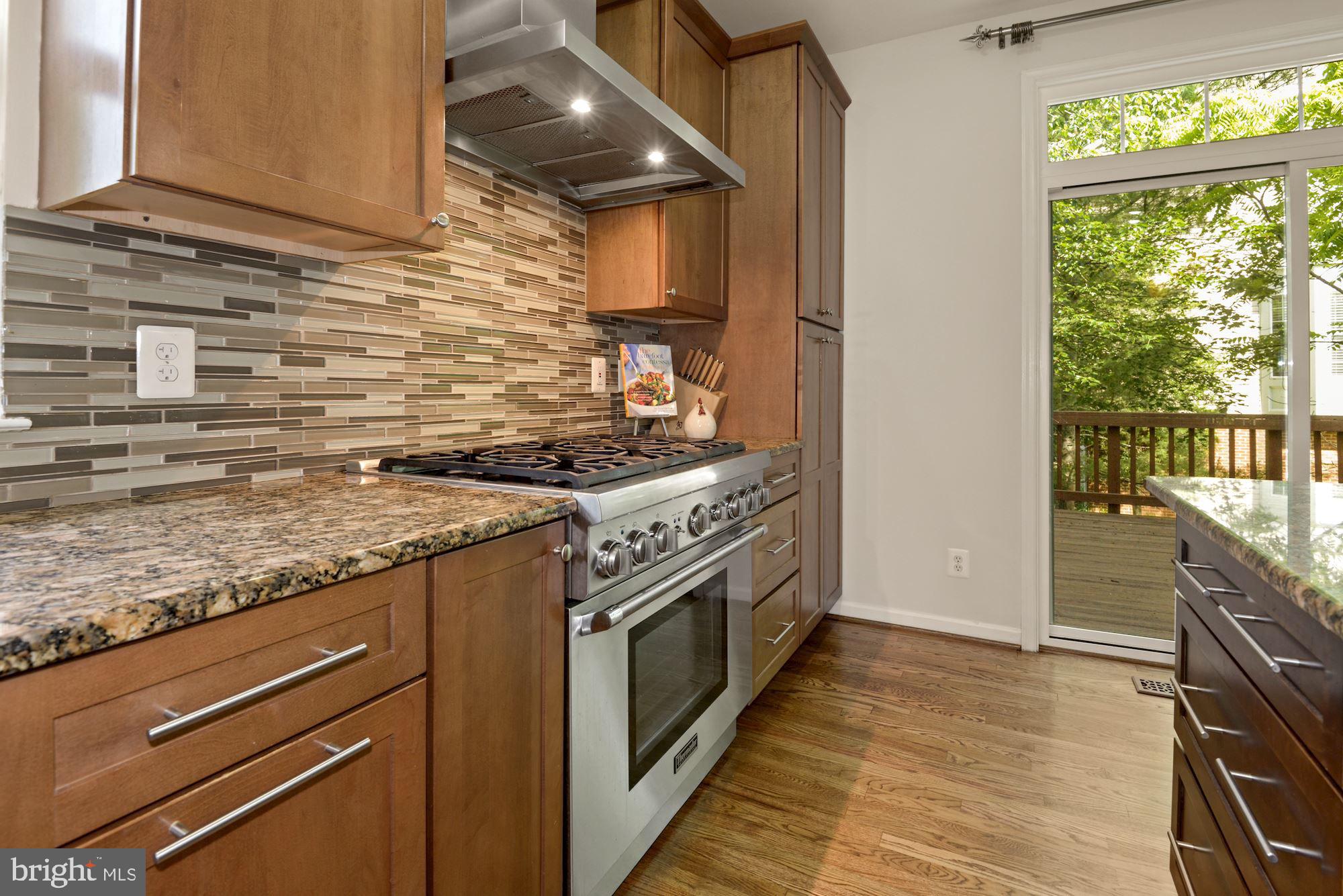 HAWTHORNE - Residential