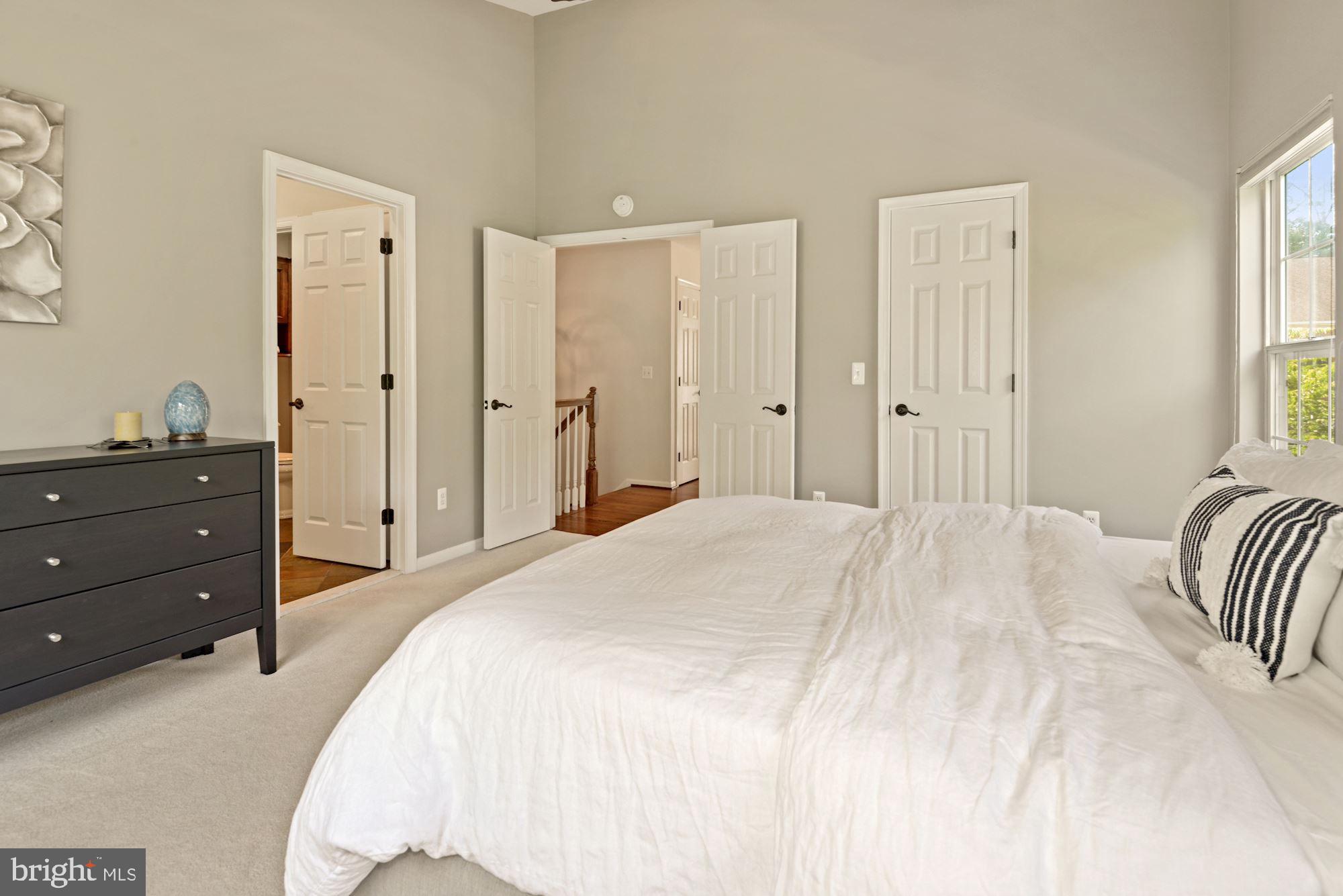 HAWTHORNE - Residential