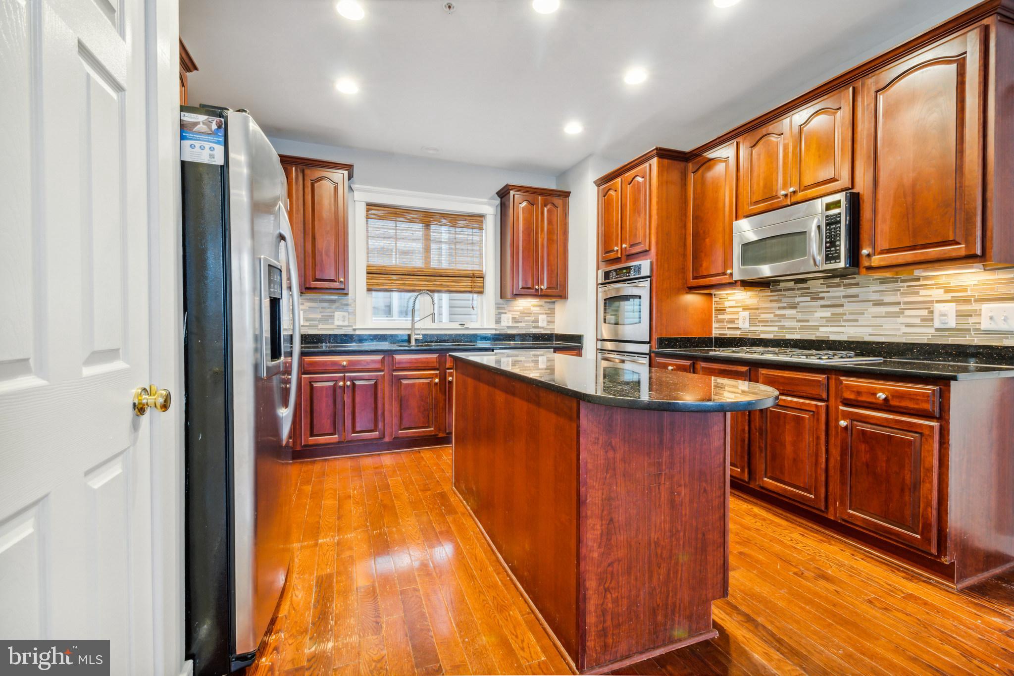 MEADOWS AT MORRIS FARM - Residential Lease