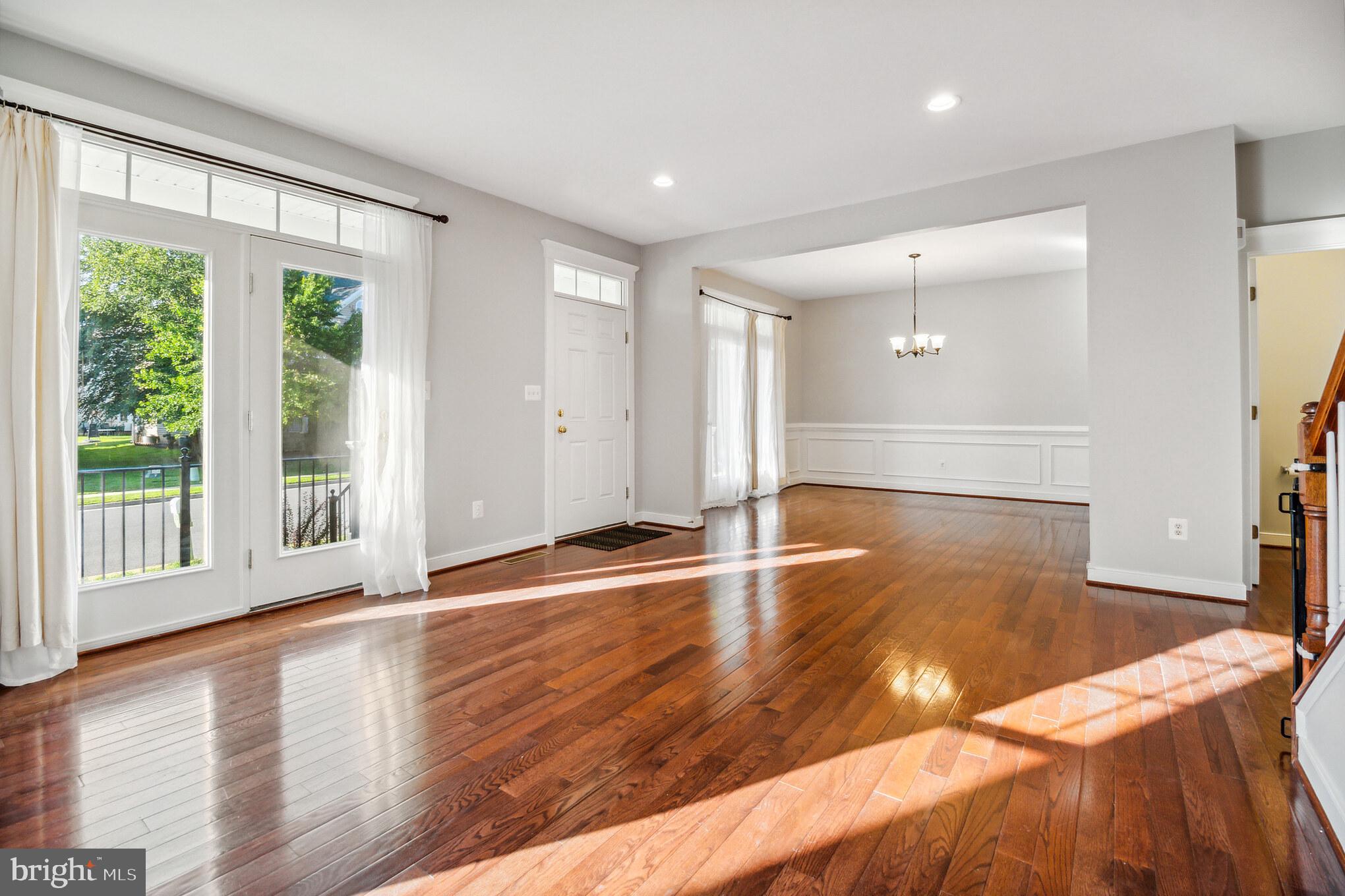 MEADOWS AT MORRIS FARM - Residential Lease