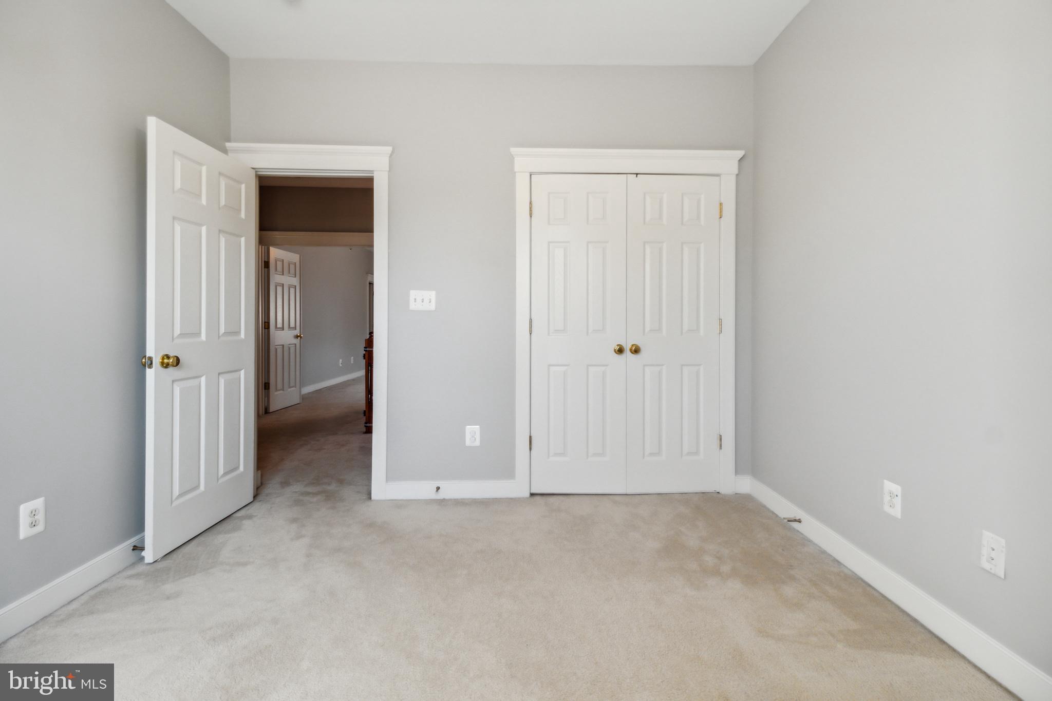 MEADOWS AT MORRIS FARM - Residential Lease