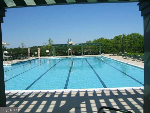 MEADOWS AT MORRIS FARM - Residential Lease