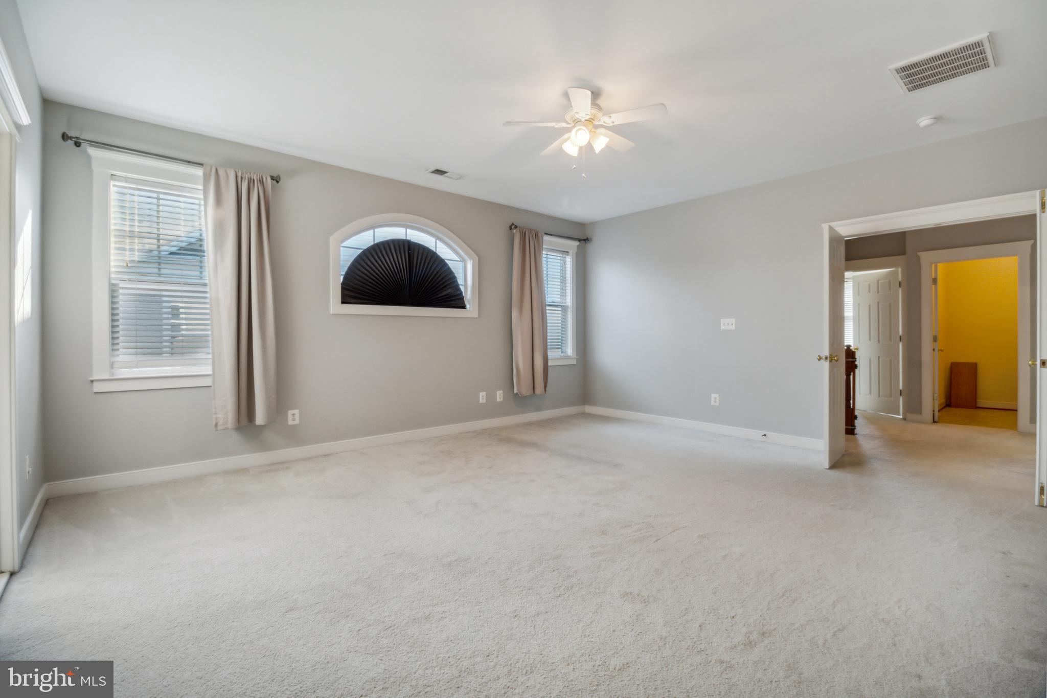 MEADOWS AT MORRIS FARM - Residential Lease