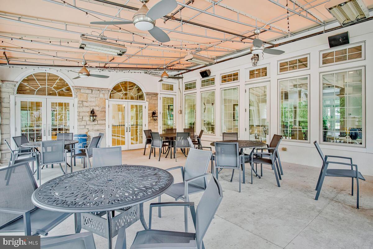 SNOWDEN OVERLOOK - Residential