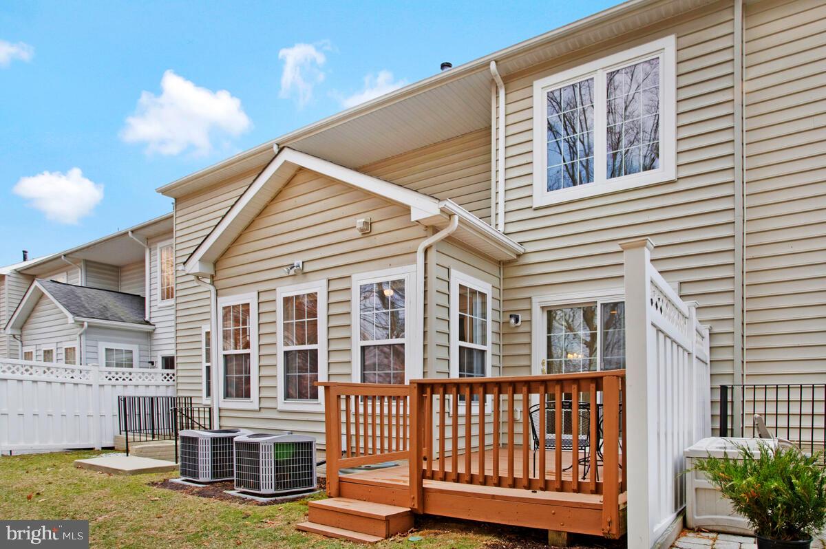 SNOWDEN OVERLOOK - Residential