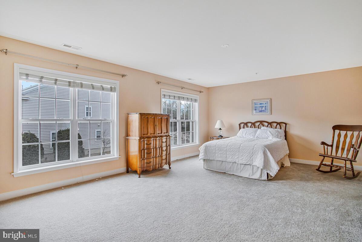 SNOWDEN OVERLOOK - Residential